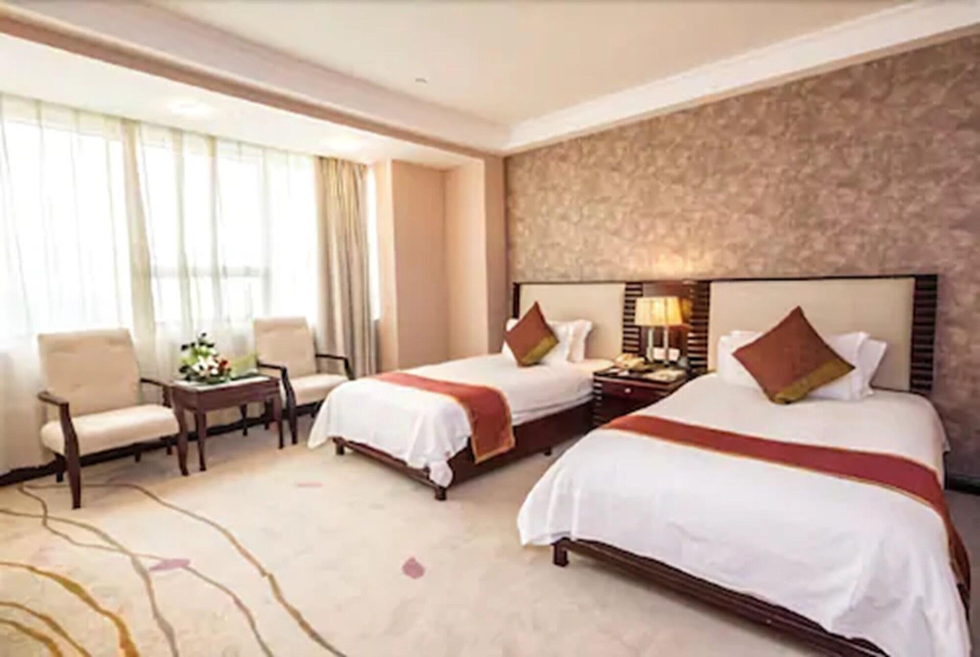 Hongyi Hotel Wuhan Buitenkant foto