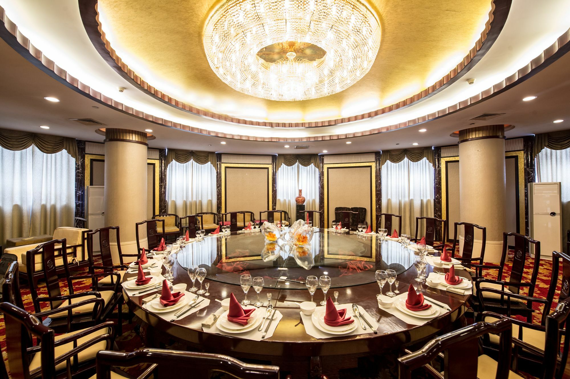 Hongyi Hotel Wuhan Buitenkant foto