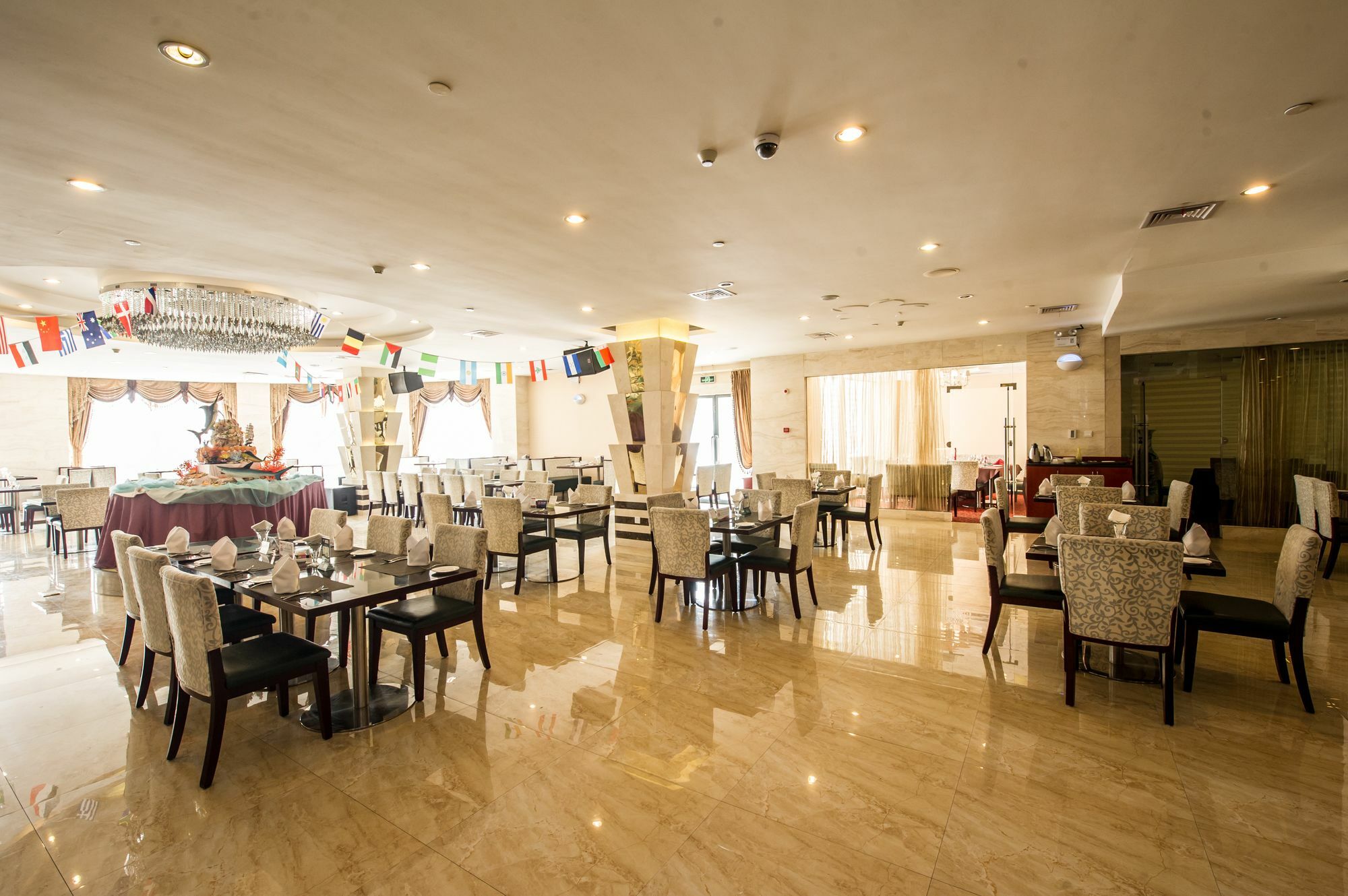 Hongyi Hotel Wuhan Buitenkant foto
