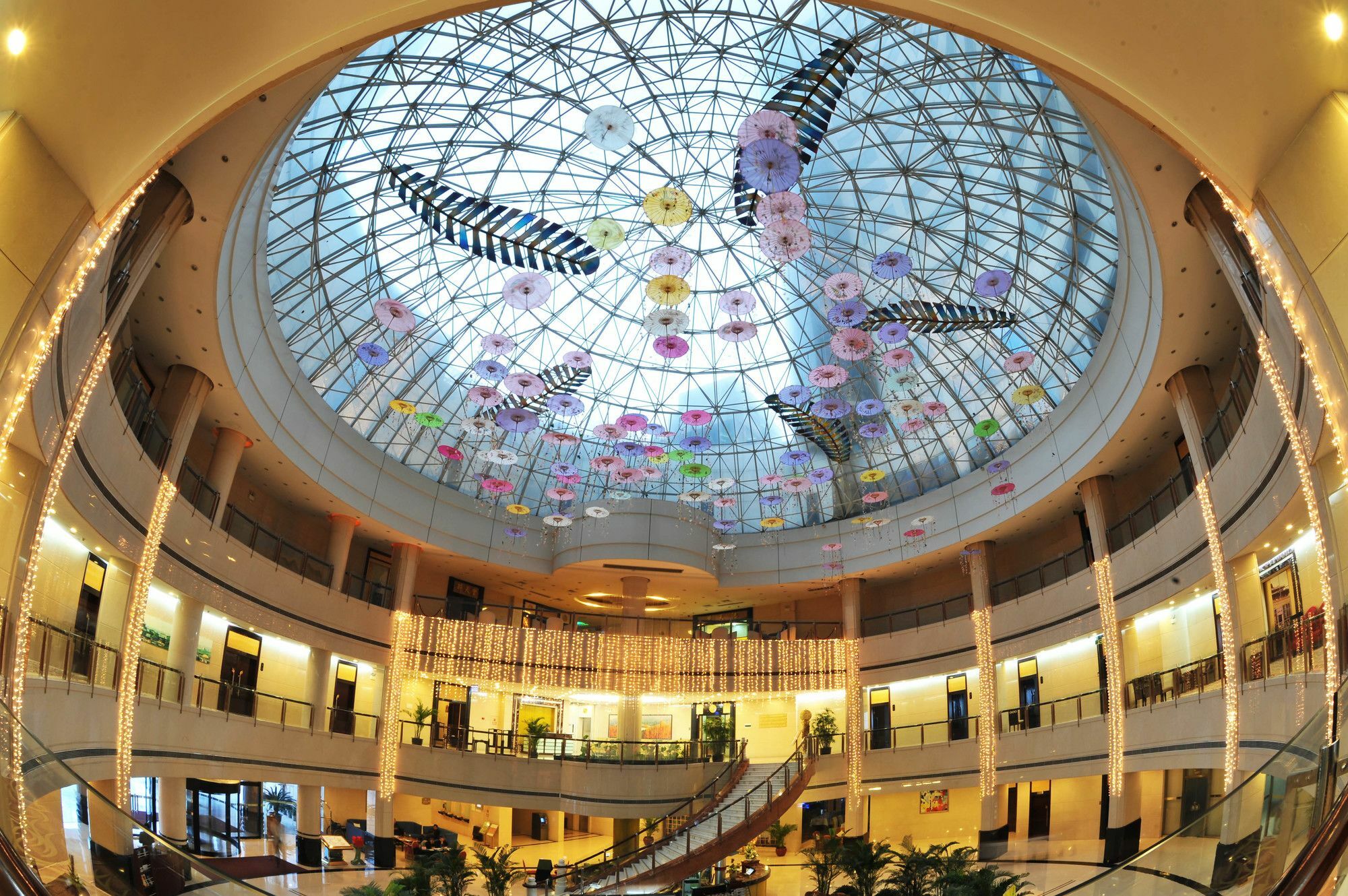 Hongyi Hotel Wuhan Buitenkant foto